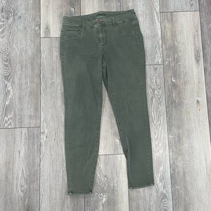 Maurices Colored Jegging!